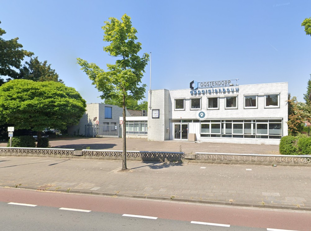 Foto voorzijde locatie Oostendorp